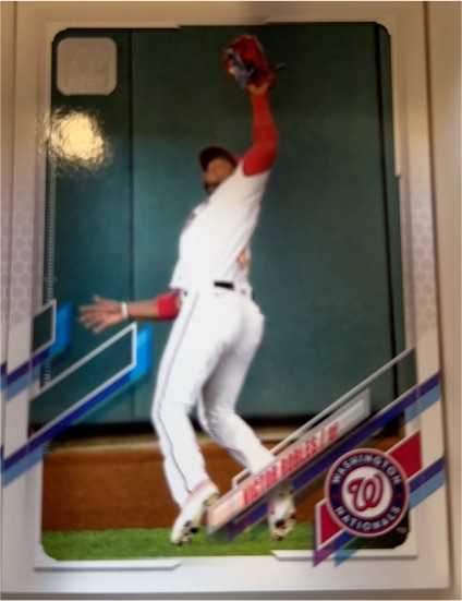 2021 Topps #343 Victor Robles — front