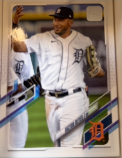 2021 Topps #336 Victor Reyes — front