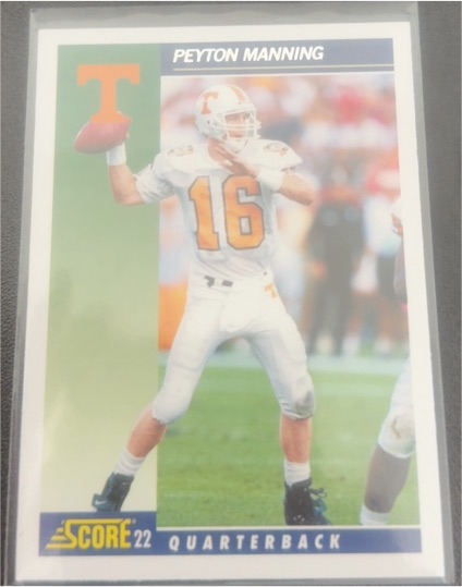 2022 Panini Chronicles Draft Picks Score Retro #9 Peyton Manning — front