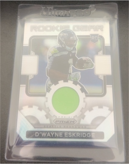 2021 Panini Prizm #RG-19 D'Wayne Eskridge Rookie Gear — front