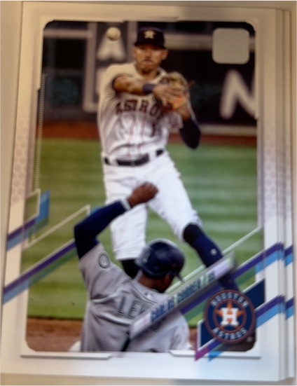 2021 Topps #253 Carlos Correa Houston Astros — front