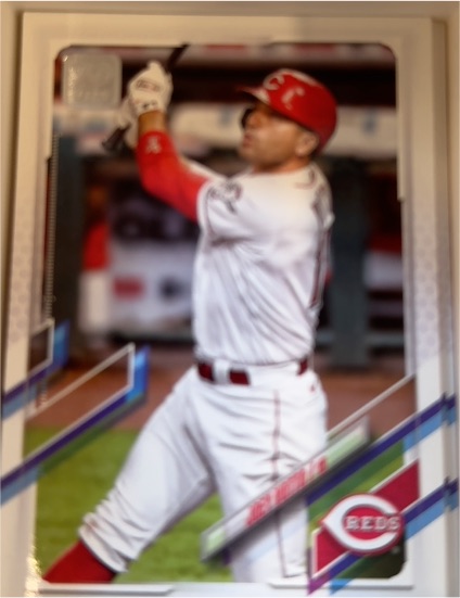 2021 Topps #275a Joey Votto — front
