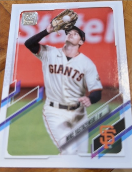 2021 Topps #227 Mike Yastrzemski — front