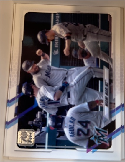 2021 Topps #172 Miami Marlins TC — front