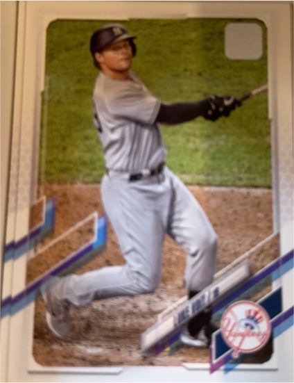 2021 Topps #186 Luke Voit — front