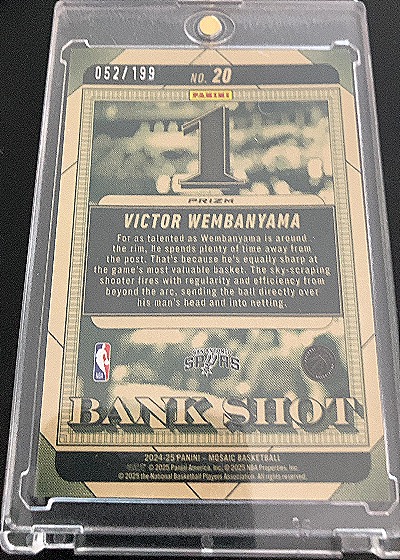 2024-25 Panini Mosaic Basketball #20 Victor Wembanyama — front