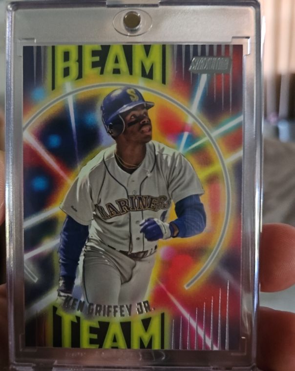 2022 Topps Stadium Club Chrome Beam Team #BT-10 Ken Griffey Jr. — front