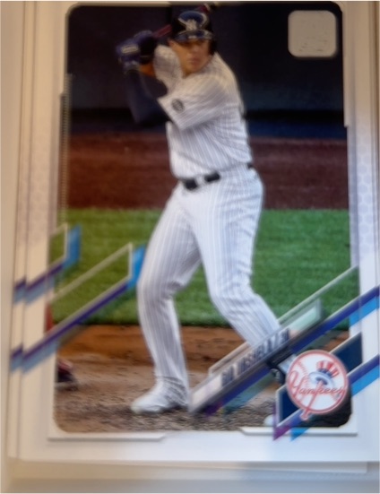 2021 Topps #117 Gio Urshela — front