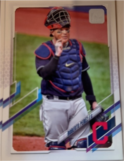 2021 Topps #34 Roberto Perez Cleveland Indians — front
