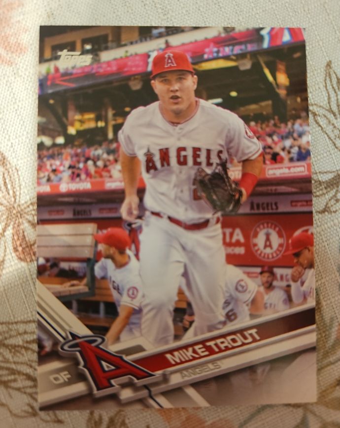 2017 Topps Series 1 #20 Mike Trout — front