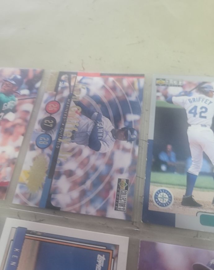 1991 Upper Deck #1 Ken Griffey Jr. — front