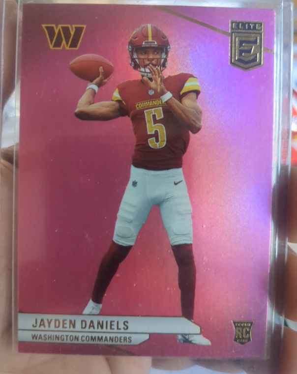 2024 Panini Donruss Elite #165 Jayden Daniels — front