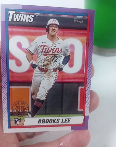 2025 Topps Series 1 #T90-24 Brooks Lee — front