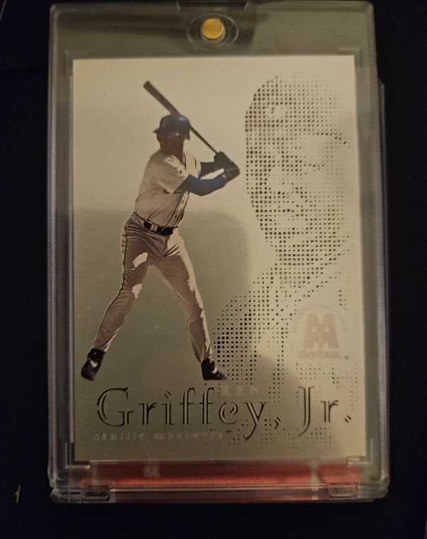 1999 SkyBox Molten Metal Sterling Fusion #Ken Griffey Jr. — front