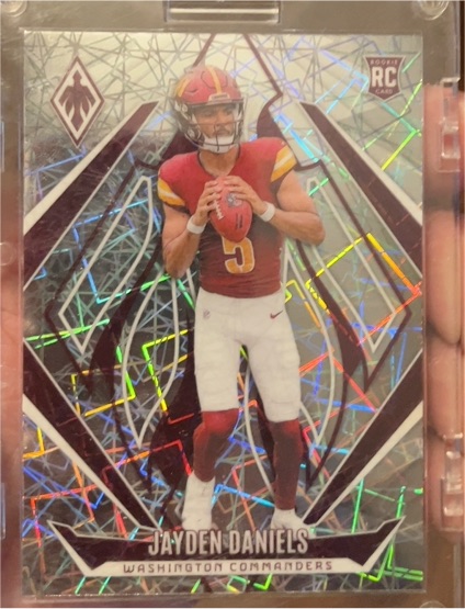 2024 Panini Phoenix #198 Jayden Daniels — front