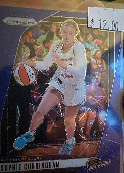 2024-25 Panini Prizm #117 Sophie Cunningham — front