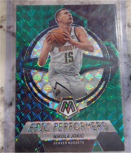 2022-23 Panini Mosaic #3 Nikola Jokic Epic Performers Green Mosaic Prizm — front