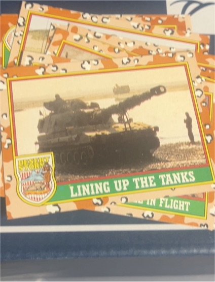 1991 Topps Desert Storm #41 Lining Up The Tanks — front