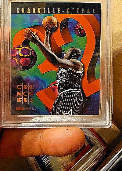 1995-96 NBA Hoops Number Crunchers #2 Shaquille O'Neal — front