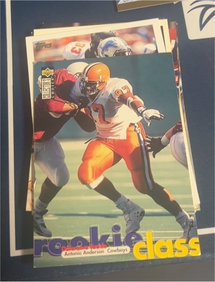 1997 Upper Deck Collector's Choice #44 Antonio Anderson — front