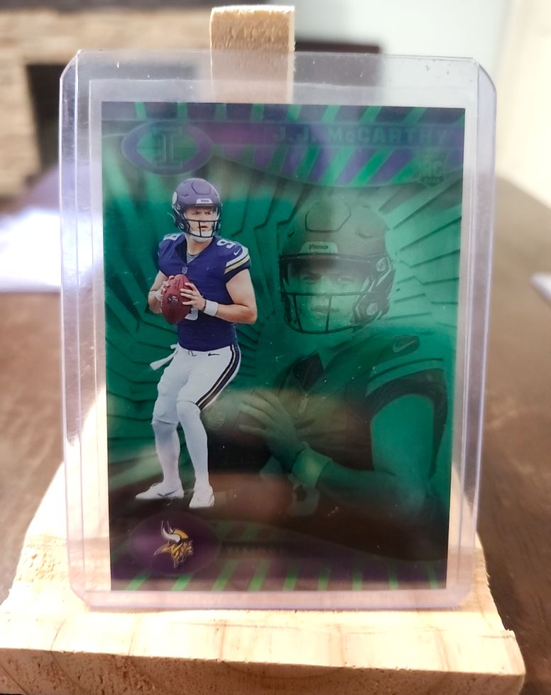 2024 Panini Illusions #100 J.J. McCarthy — front