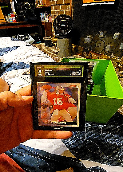 1991 Score #8 Joe Montana — front