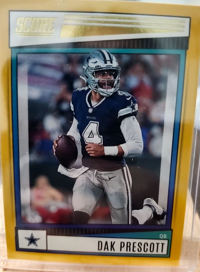 2022 Score Football #225 Dak Prescott — front