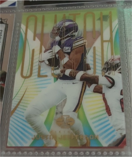 2024 Panini Illusions Clutch #10 Justin Jefferson — front