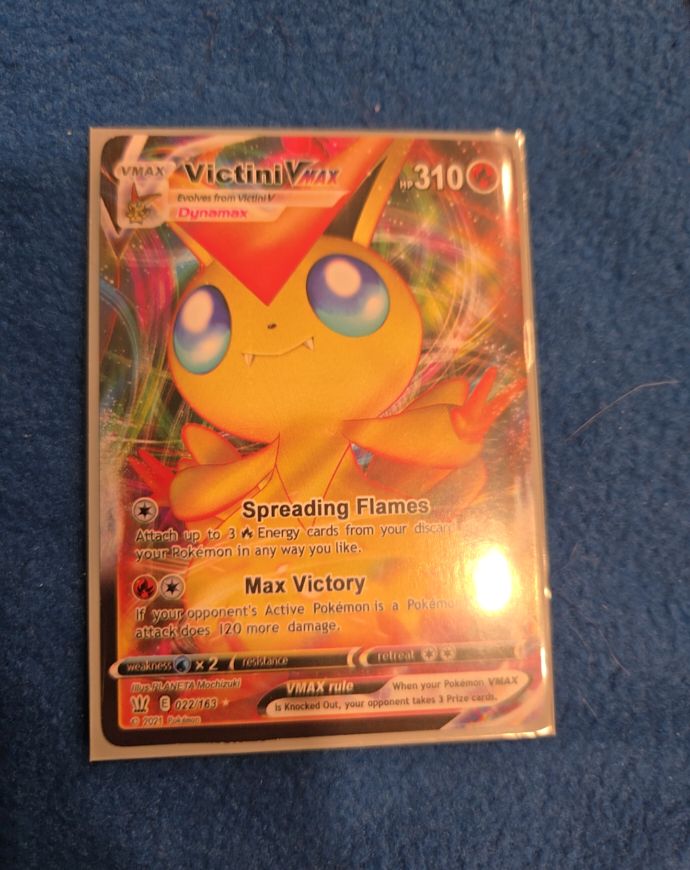 2021 Pokémon TCG Sword & Shield Battle Styles #022 Victini VMAX — front