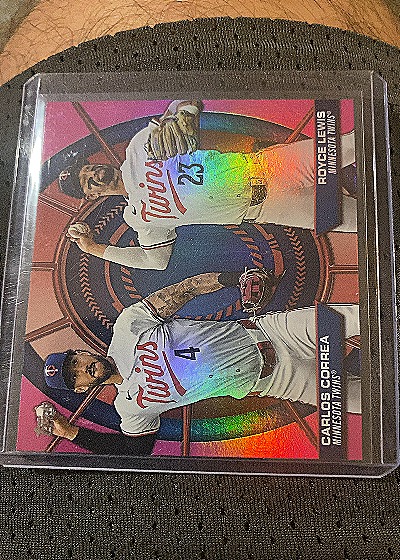2025 Topps Series 2 Dynamic Duos #DD-11 Carlos Correa / Royce Lewis — front