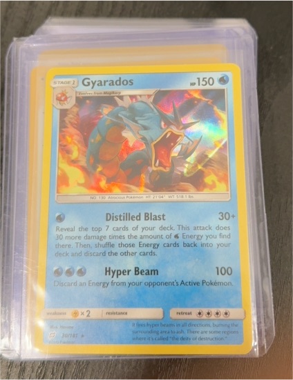 2021 Pokémon Team Up #30 Gyarados — front