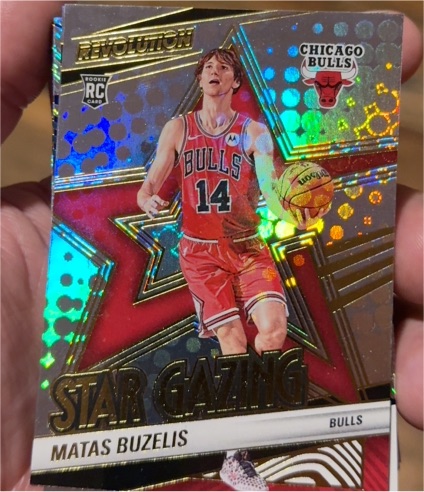 2024-25 Panini Revolution #13 Matas Buzelis — front