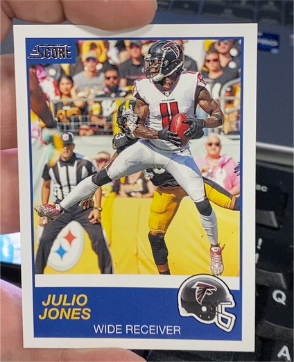 2019 Panini Score #244 Julio Jones — front