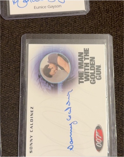2007 Rittenhouse James Bond 50th Anniversary A184 Sonny Caldinez — front