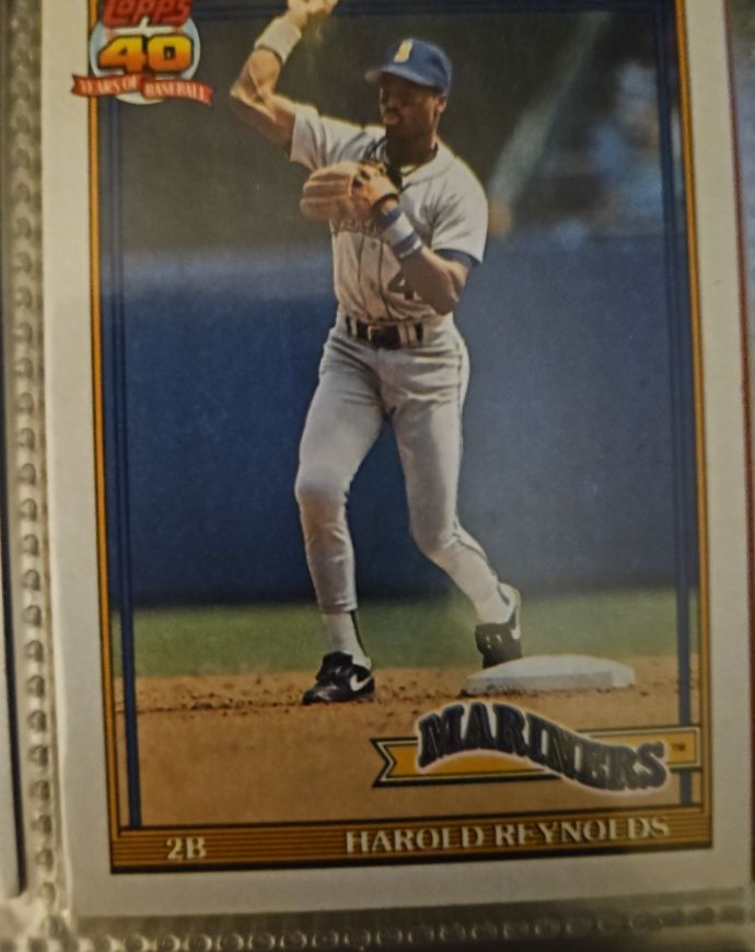 1991 Topps #260 Harold Reynolds — front