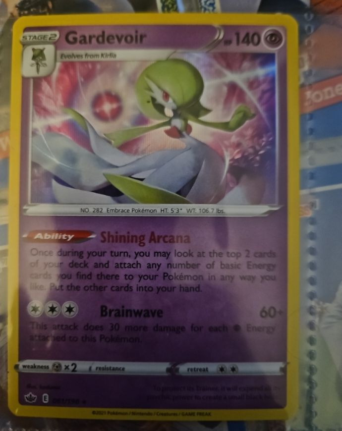 2021 Pokémon Chilling Reign #061 Gardevoir — front
