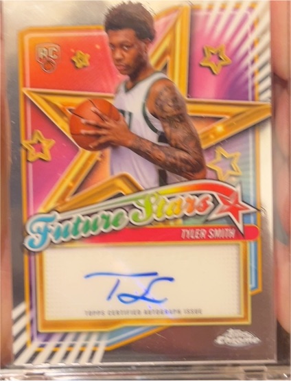 2024-25 Topps Chrome Basketball Future Stars #FSA-TSM Tyler Smith Rookie RC Auto Bucks — front