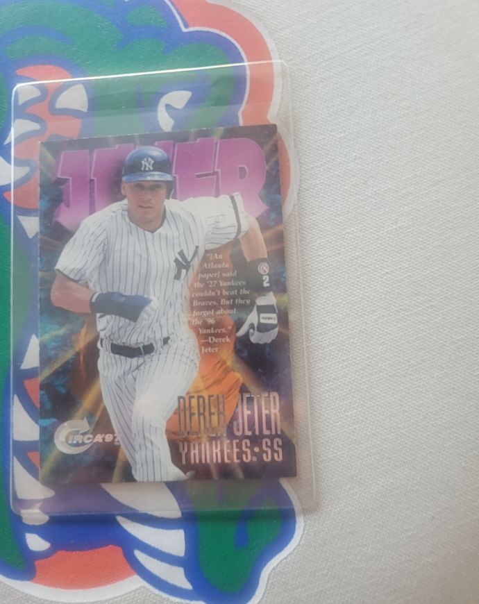 1997 Skybox Circa #200 Derek Jeter — front