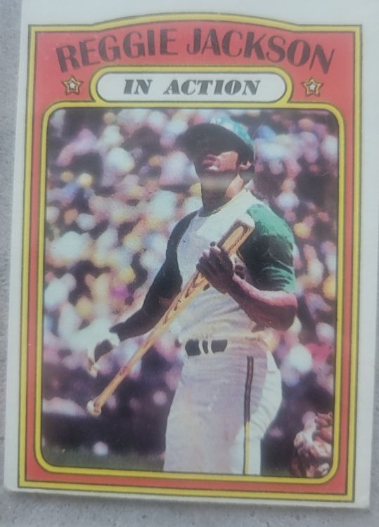 1972 Topps #436 Reggie Jackson In Action Oakland Athletics — front