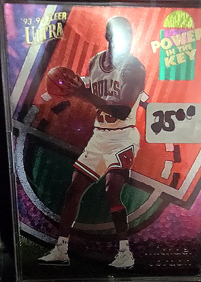 1993-94 Fleer Ultra #2 Michael Jordan Power in the Key — front