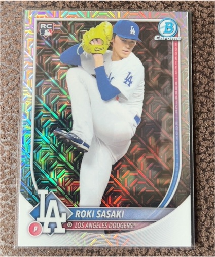 2025 Bowman Chrome #12 Roki Sasaki — front