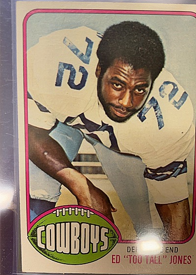 1976 Topps #427 Ed "Too Tall" Jones Dallas Cowboys — front