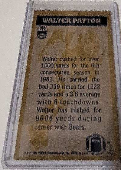 1982 Topps #303 Walter Payton In Action — back