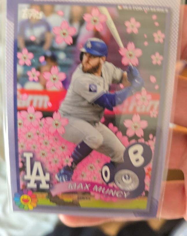 2025 Topps Tokyo Series #23 Max Muncy — front