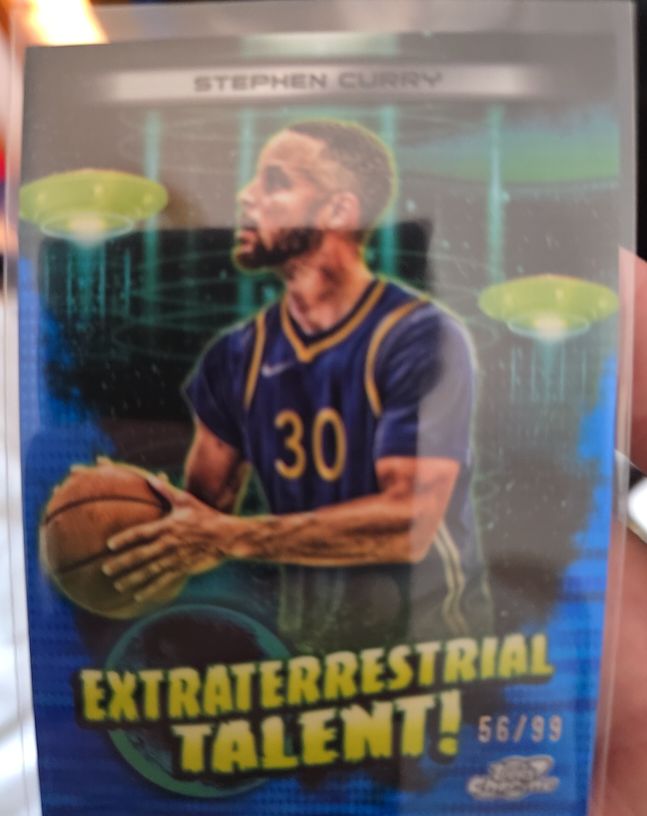 2023-24 Topps Chrome Cosmic #ET-13 Stephen Curry Extraterrestrial Talent — front