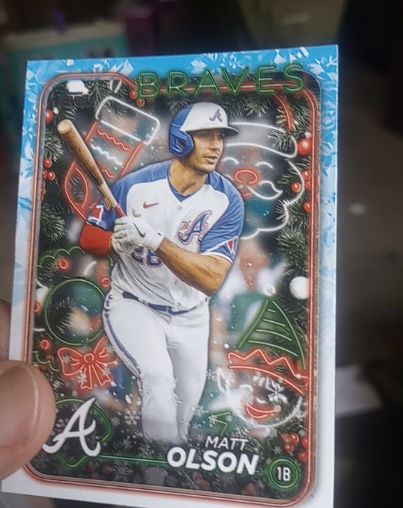 2024 Topps Holiday #H146 Matt Olson — front