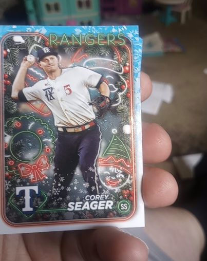 2024 Topps Holiday #H45 Corey Seager — front