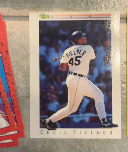 1990 Leaf #9 Cecil Fielder — front