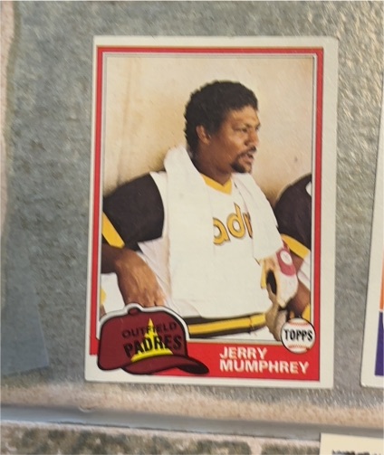 1981 Topps #556 Jerry Mumphrey — front