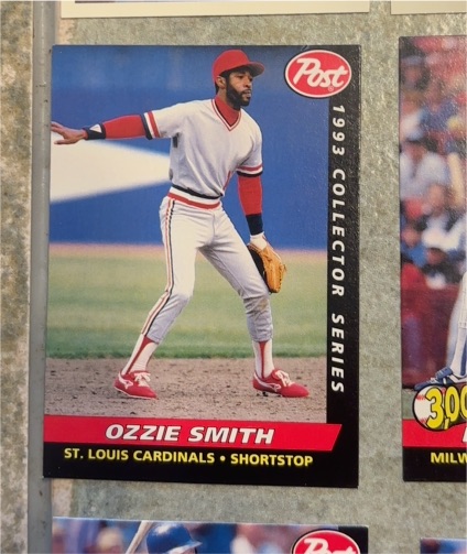 1993 Post #26 Ozzie Smith — front